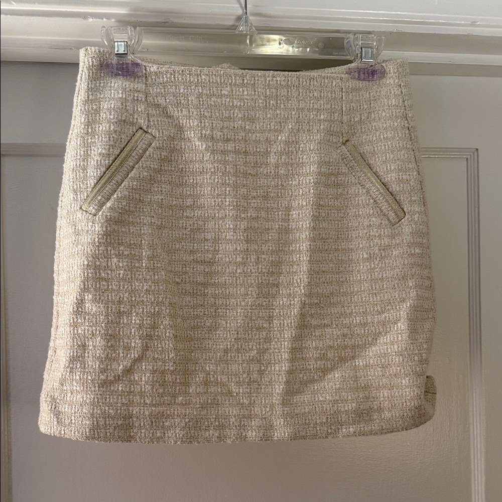 Chic Cream Tweed Pencil Skirt